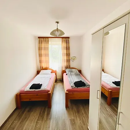 Charmante 3zi-ferienwohnung Im Landhausstil * كاوفبويرن